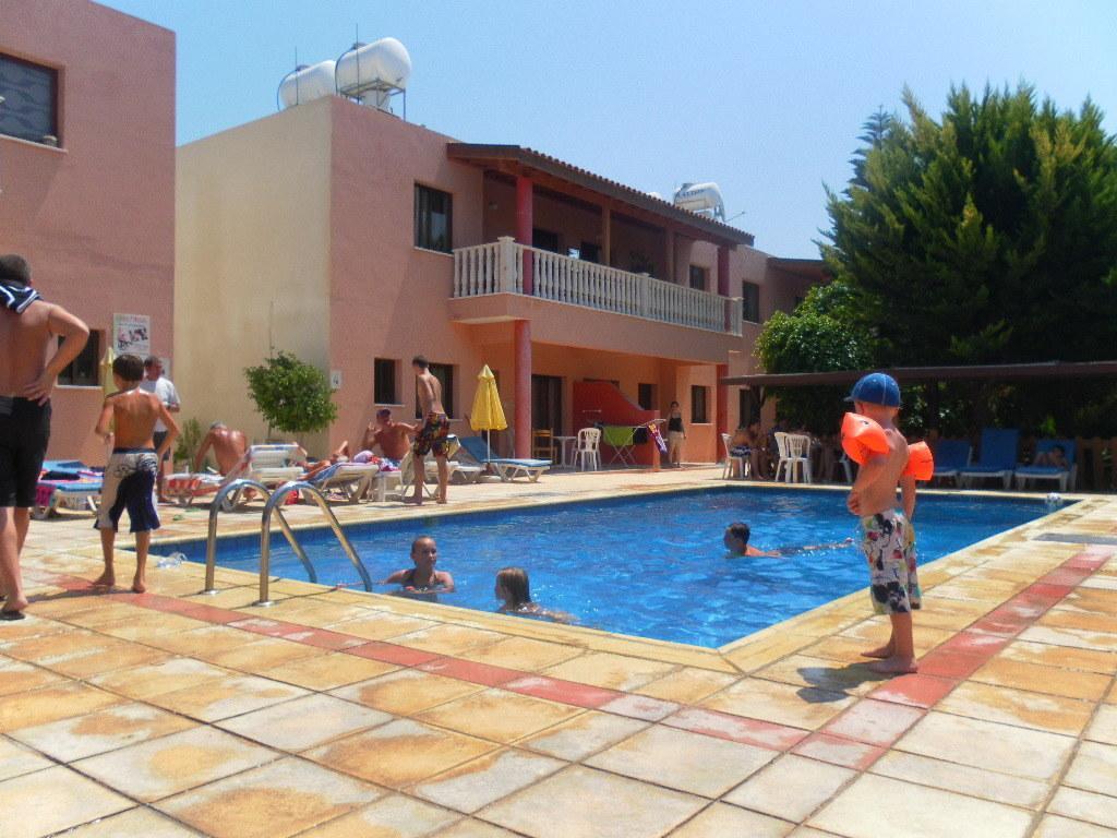 Anastasia Holiday Apartments Klorakas Екстериор снимка