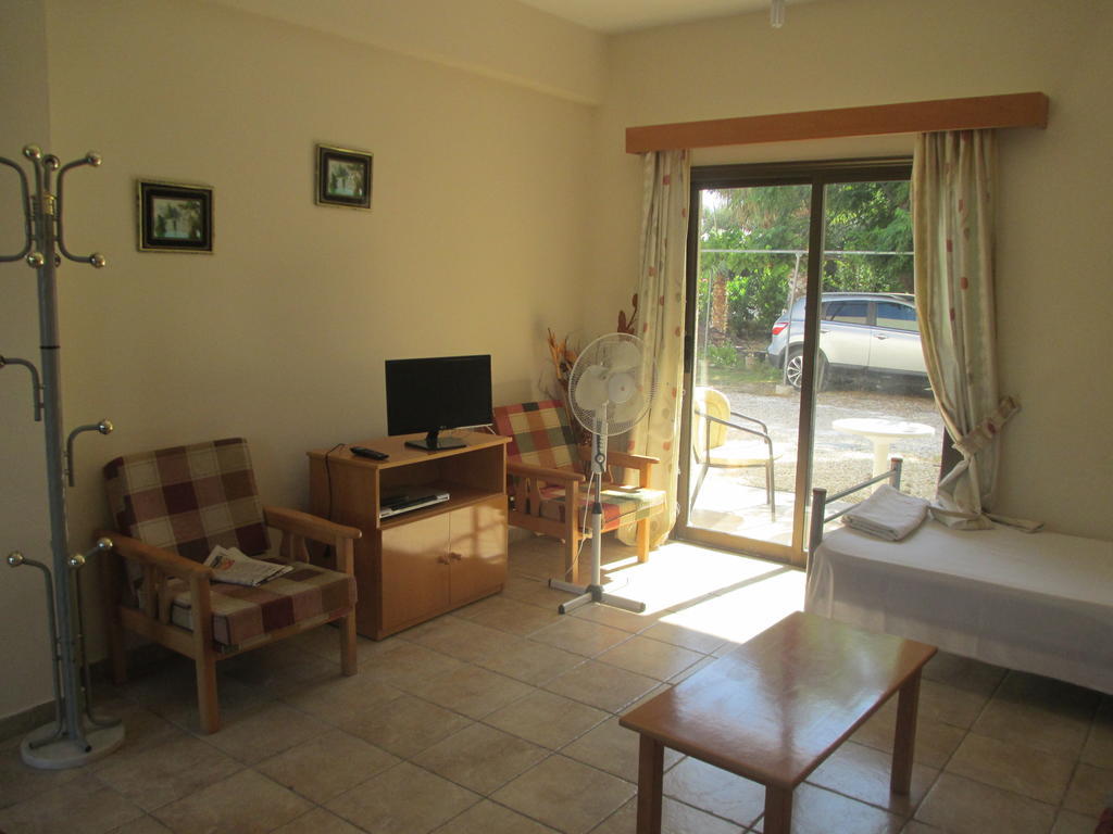 Anastasia Holiday Apartments Klorakas Екстериор снимка