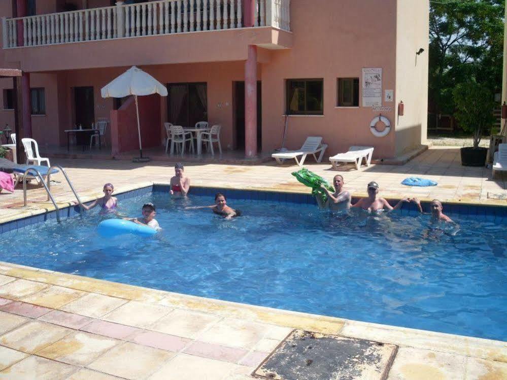 Anastasia Holiday Apartments Klorakas Екстериор снимка